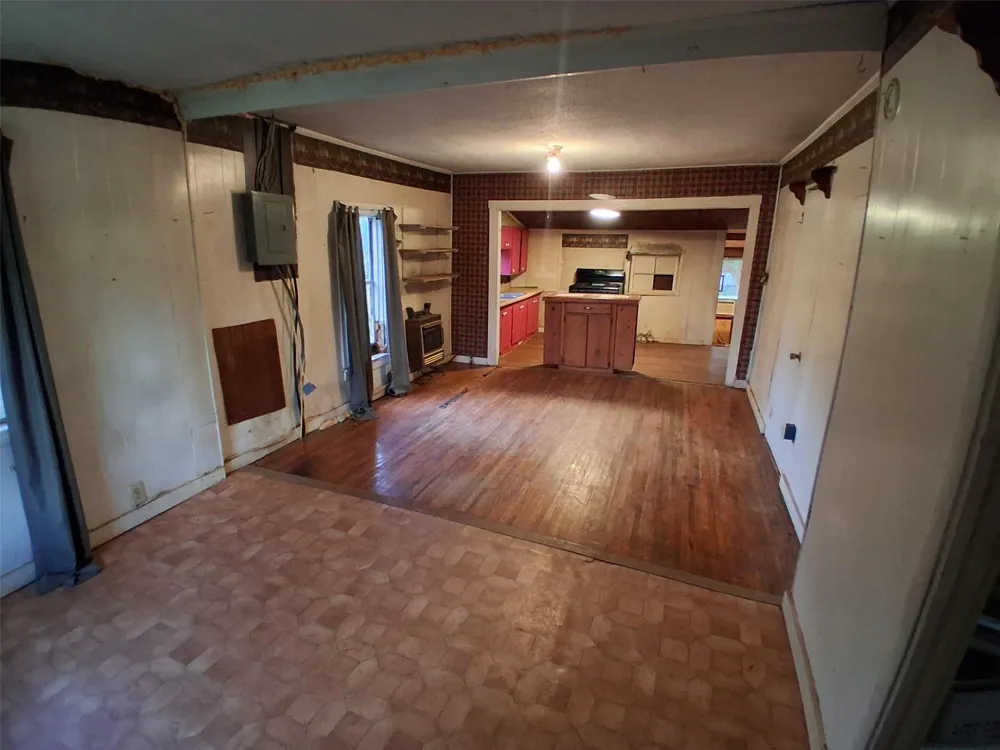 161 An County Road 126 Elkhart, TX 75839