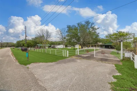 803 Hennesey Drive
