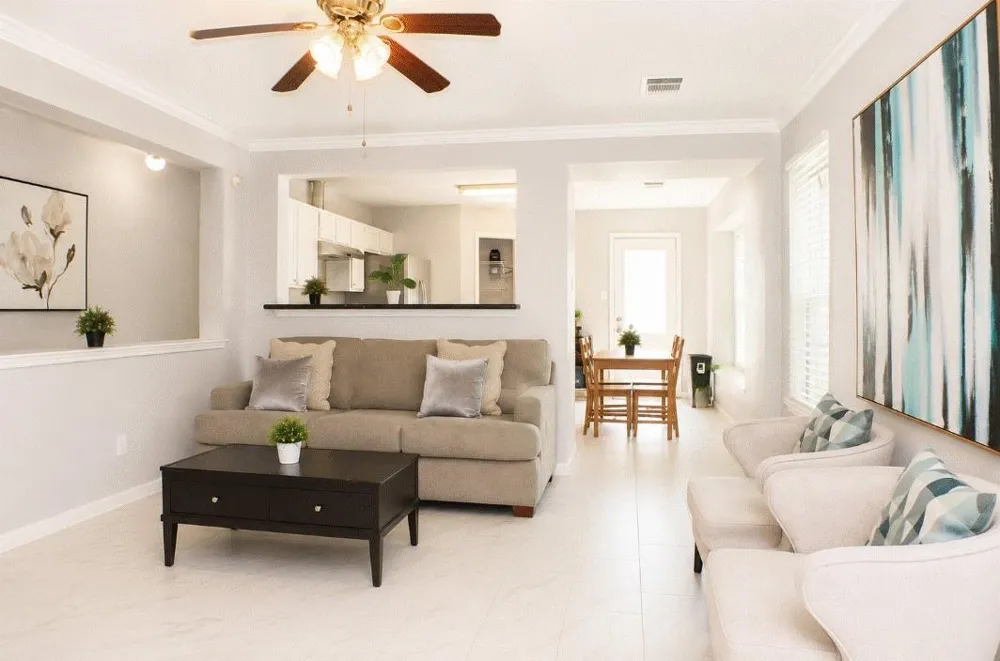 8515 Westknoll Lane Houston, TX 77072