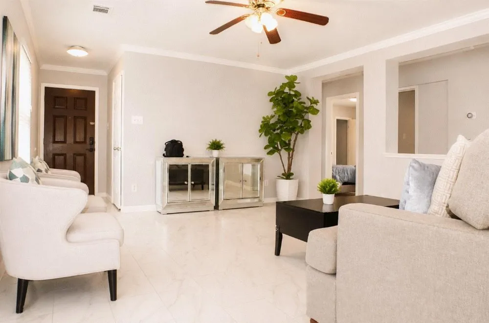 8515 Westknoll Lane Houston, TX 77072
