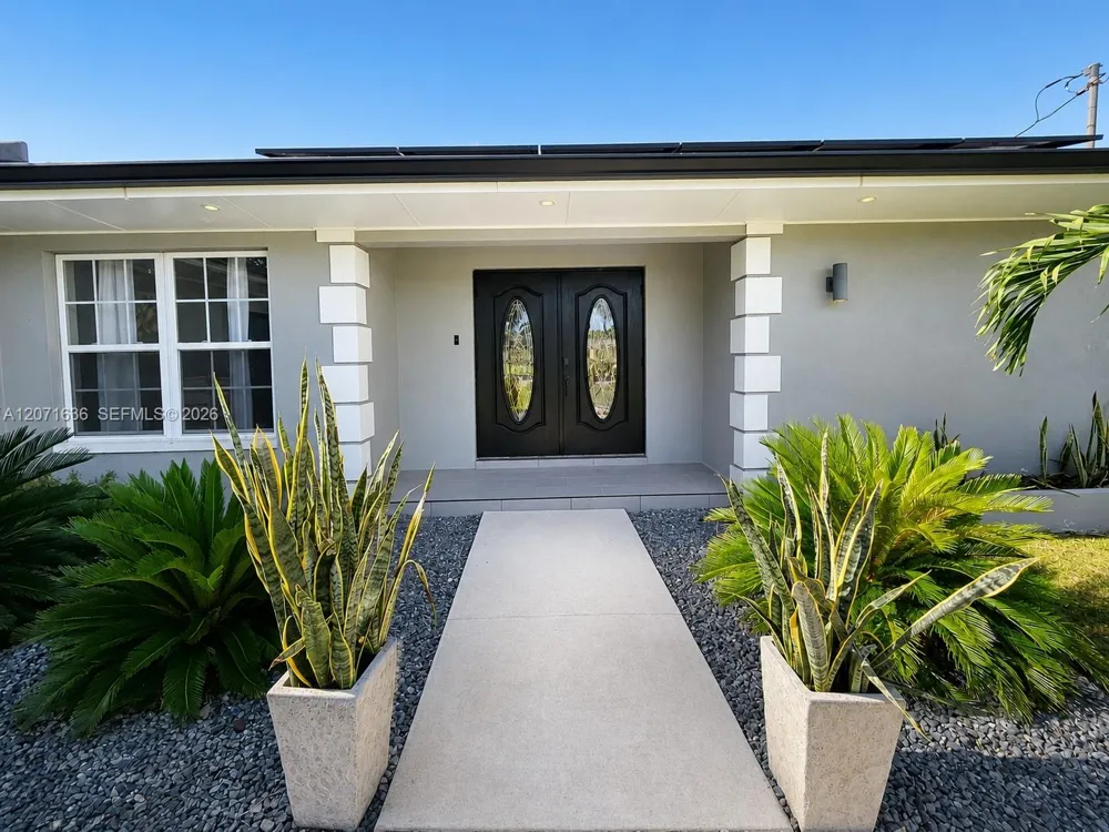 1419 shelby pwky Cape Coral, FL 33904