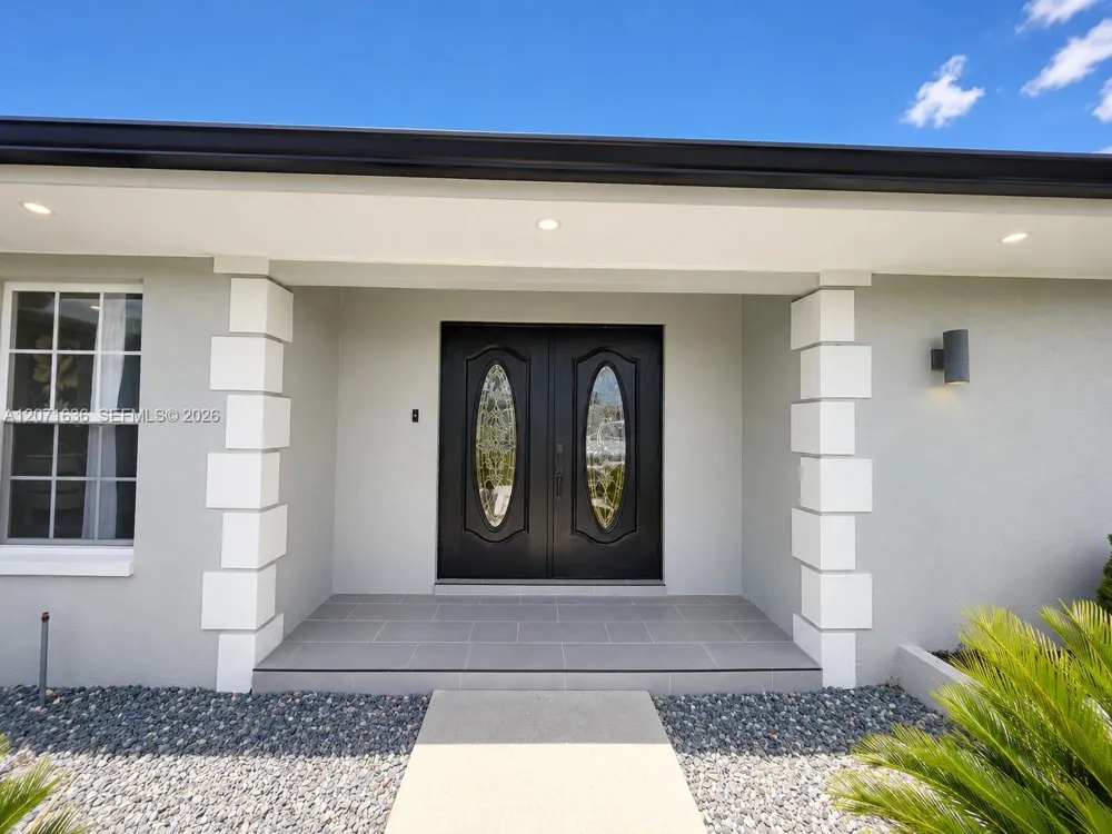 1419 shelby pwky Cape Coral, FL 33904