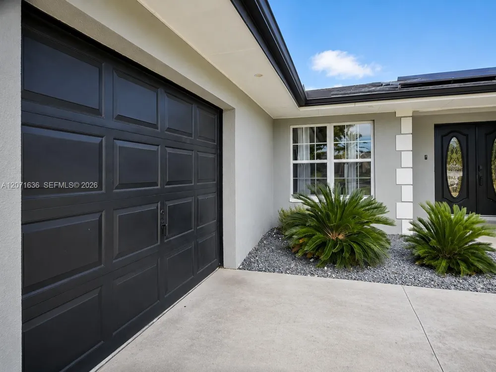 1419 shelby pwky Cape Coral, FL 33904