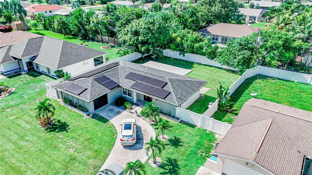 1419 shelby pwky Cape Coral, FL 33904