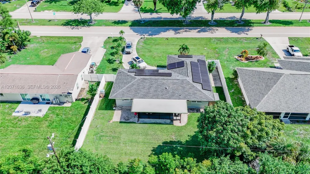 1419 shelby pwky Cape Coral, FL 33904