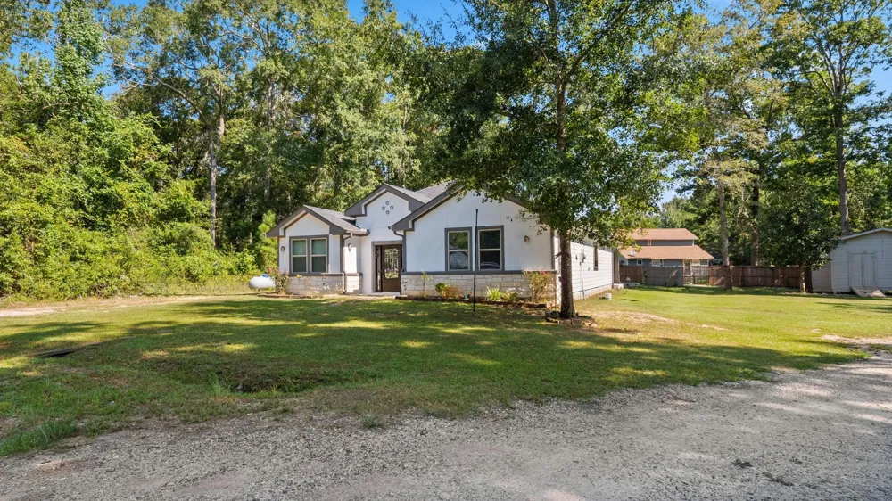 25445 Vine Circle Cleveland, TX 77328