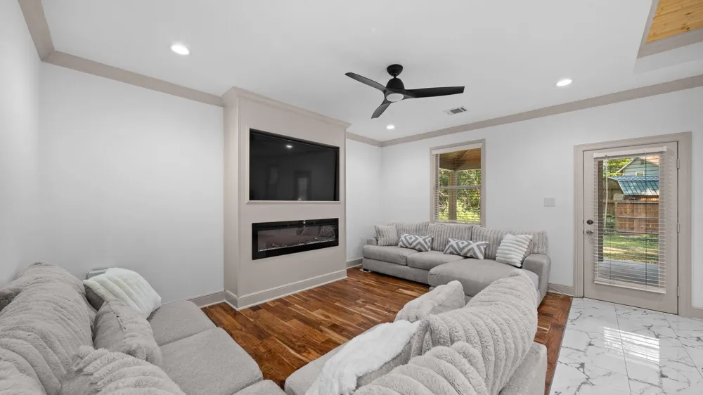 25445 Vine Circle Cleveland, TX 77328