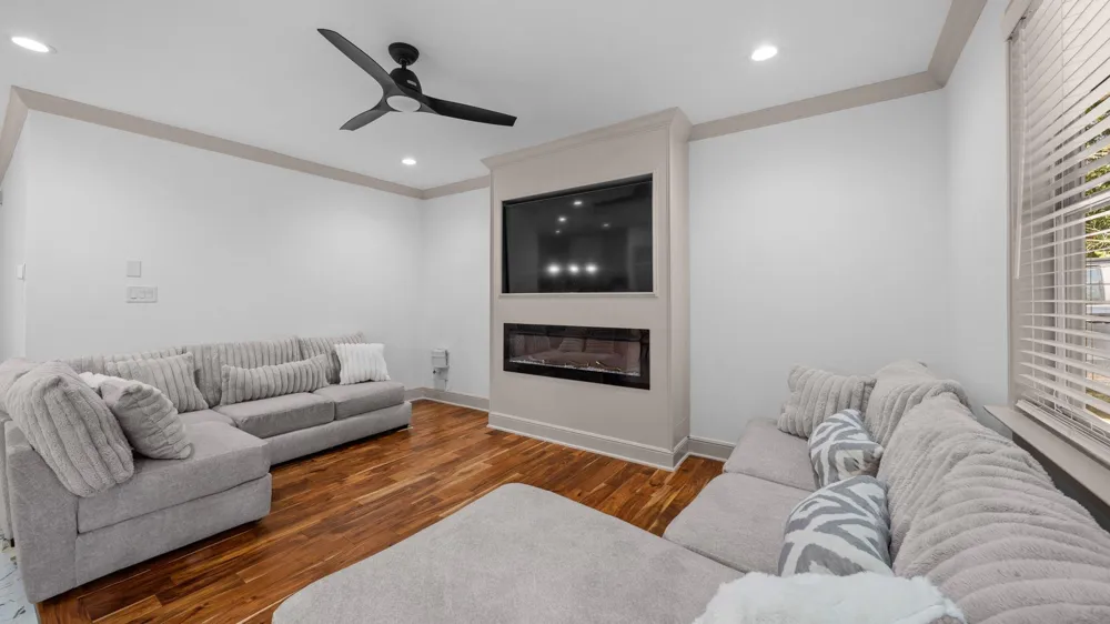 25445 Vine Circle Cleveland, TX 77328