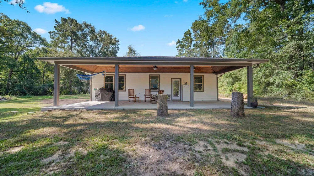 25445 Vine Circle Cleveland, TX 77328