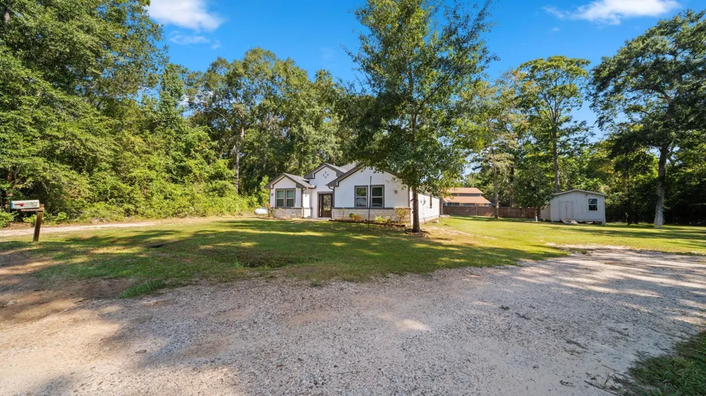 25445 Vine Circle Cleveland, TX 77328