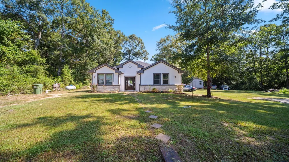 25445 Vine Circle Cleveland, TX 77328