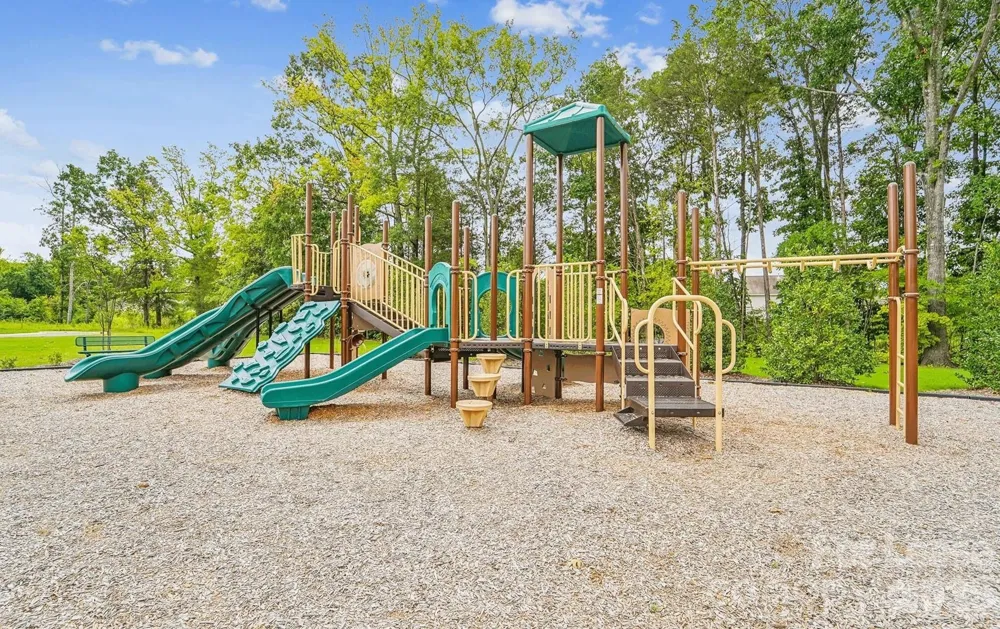 344 Cedar Knoll Circle Pineville, NC 28134