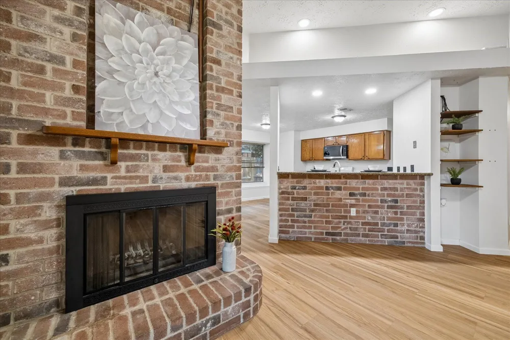 4330 Glen Avon Drive Pasadena, TX 77505