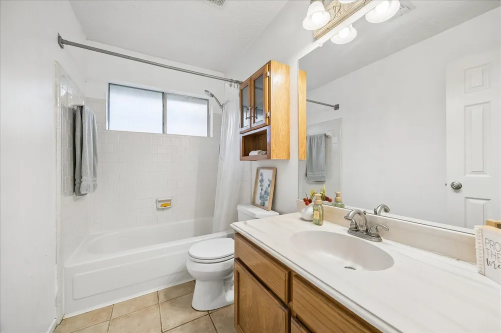 4330 Glen Avon Drive Pasadena, TX 77505