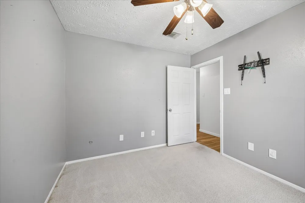 4330 Glen Avon Drive Pasadena, TX 77505