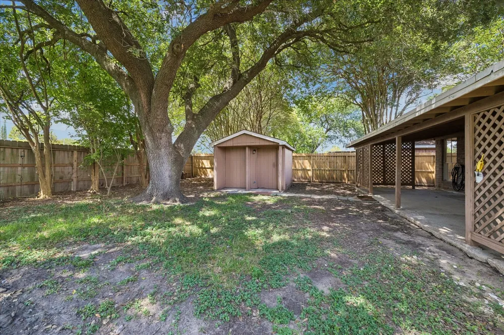 4330 Glen Avon Drive Pasadena, TX 77505