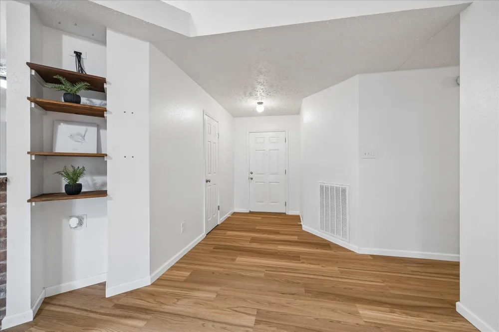 4330 Glen Avon Drive Pasadena, TX 77505
