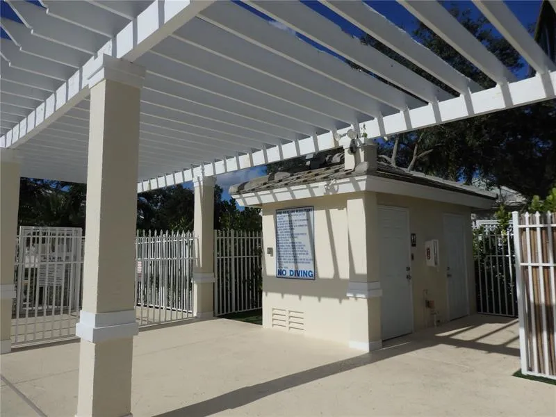 5662 NW 99TH WAY Coral Springs, FL 33076