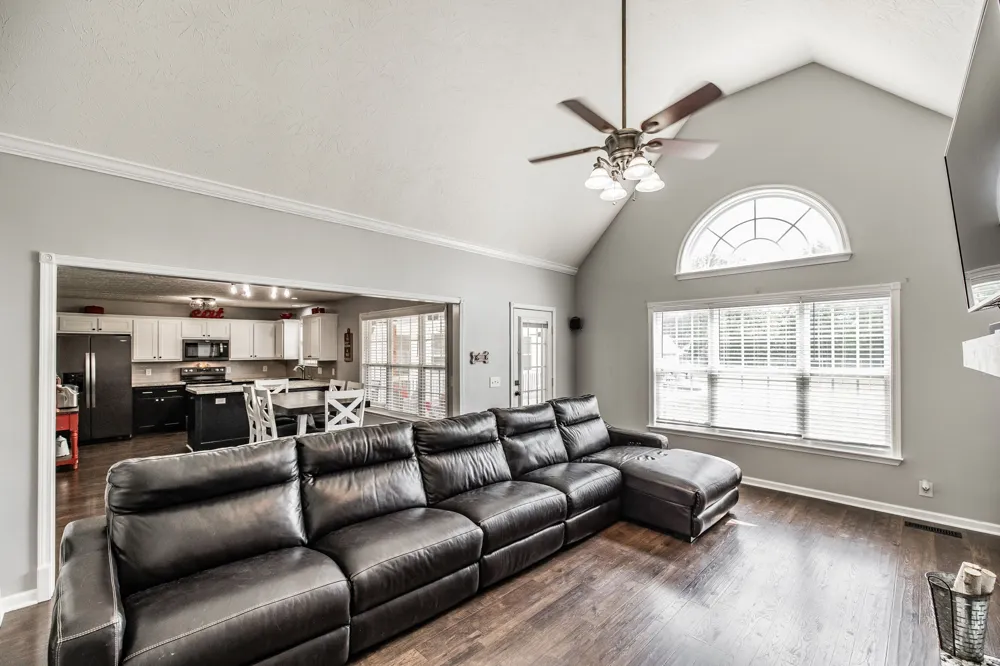 124 Emma Dr Portland, TN 37148