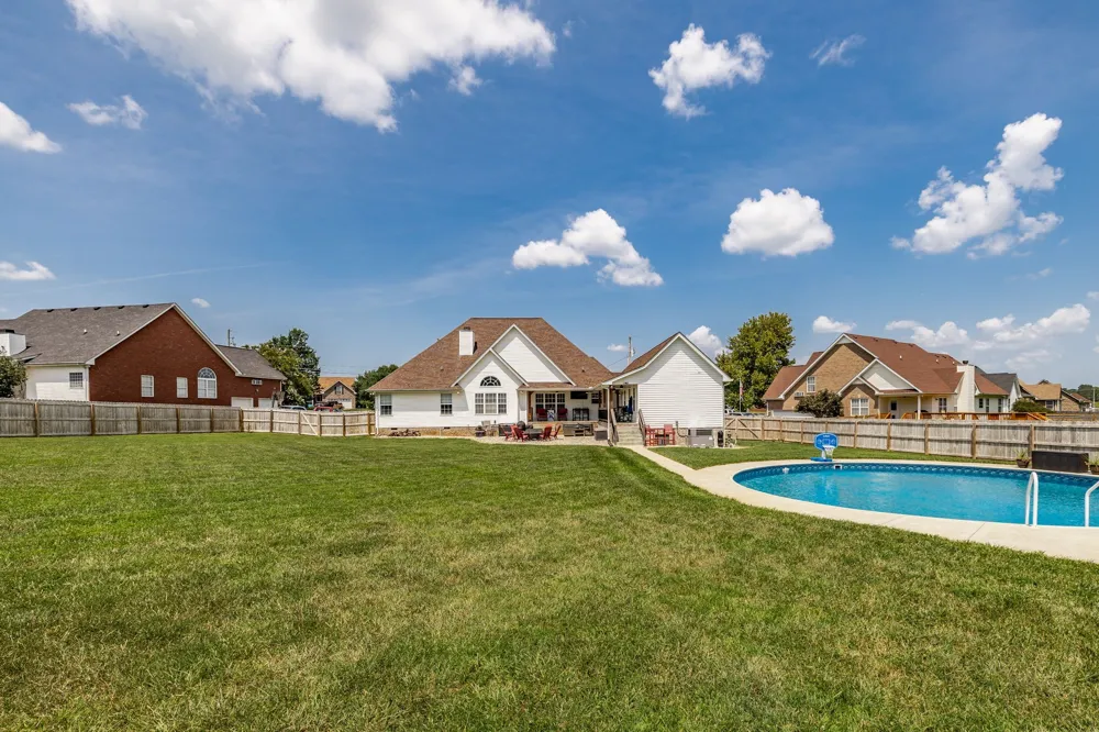 124 Emma Dr Portland, TN 37148