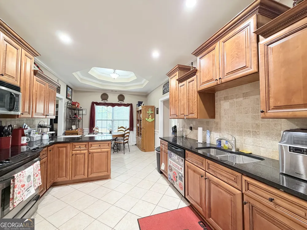 211 Broad Meadows RD Dublin, GA 31021
