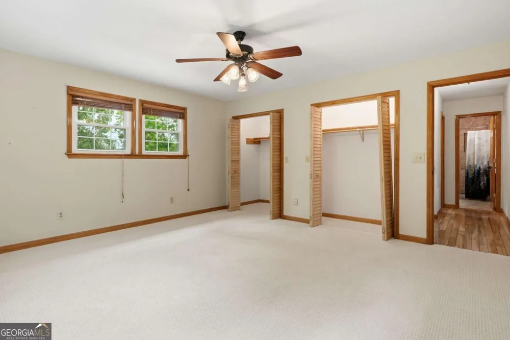 946 Laurel CIR Blue Ridge, GA 30513