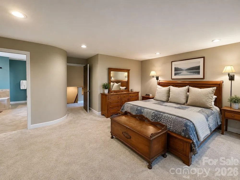 4821 Elmhurst Drive NE Hickory, NC 28601