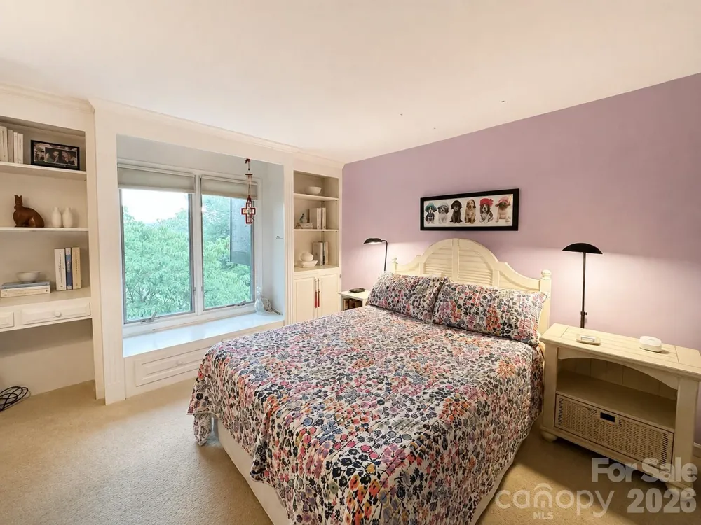 4821 Elmhurst Drive NE Hickory, NC 28601