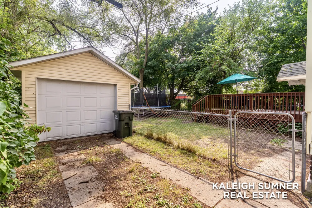 1071 Irwin Avenue Muskegon City, MI 49442
