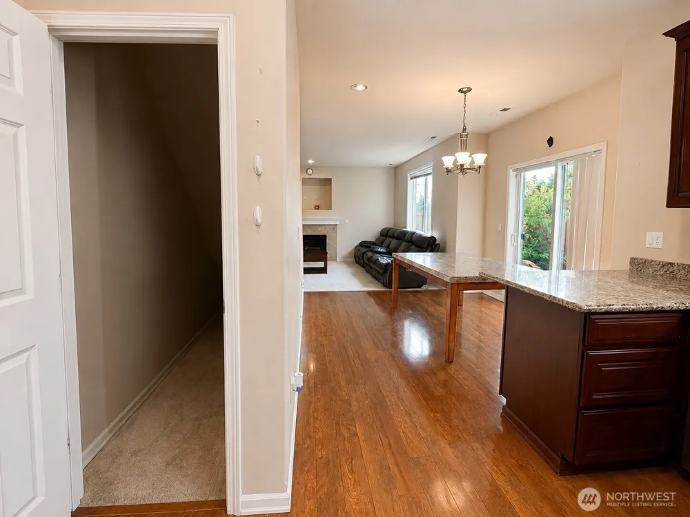 16325 43rd Avenue W Lynnwood, WA 98087