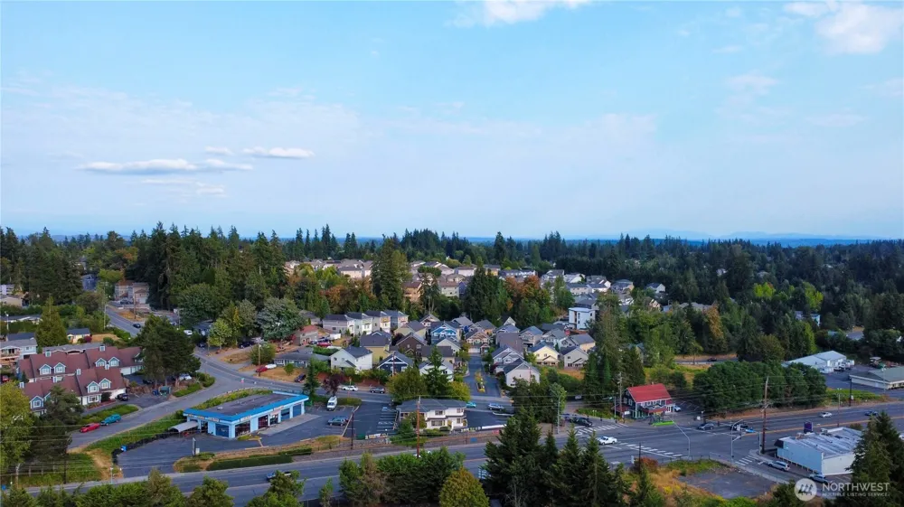 16325 43rd Avenue W Lynnwood, WA 98087
