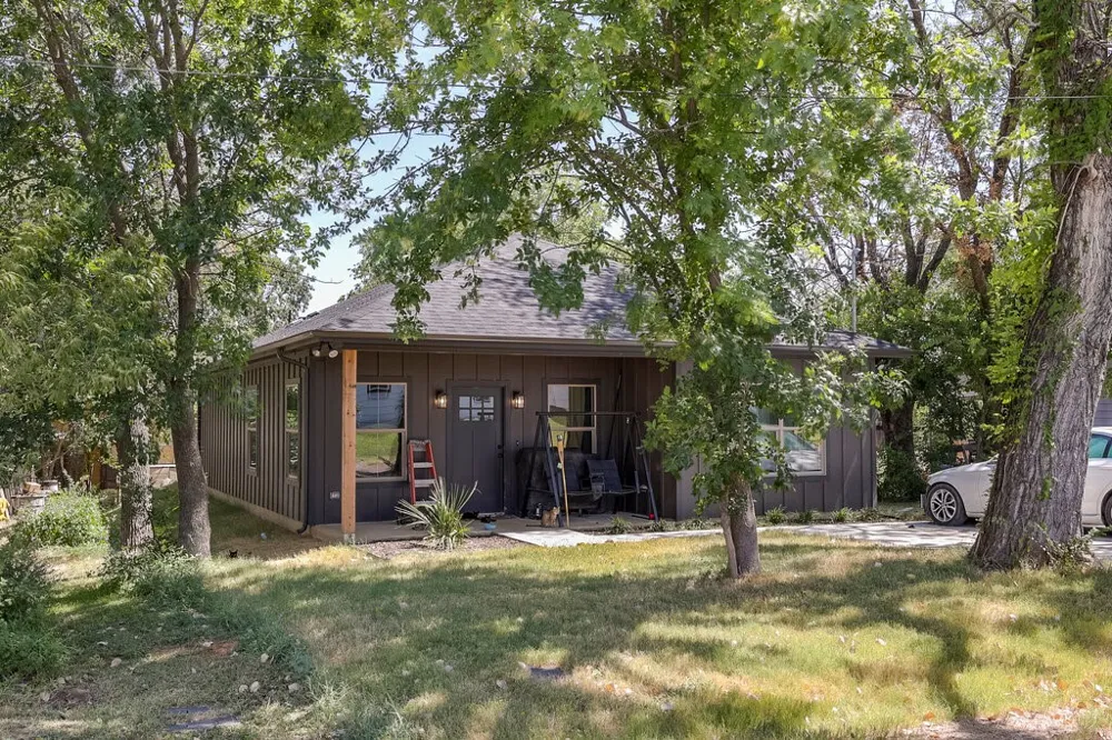 305 W 5th Street Maypearl, TX 76064