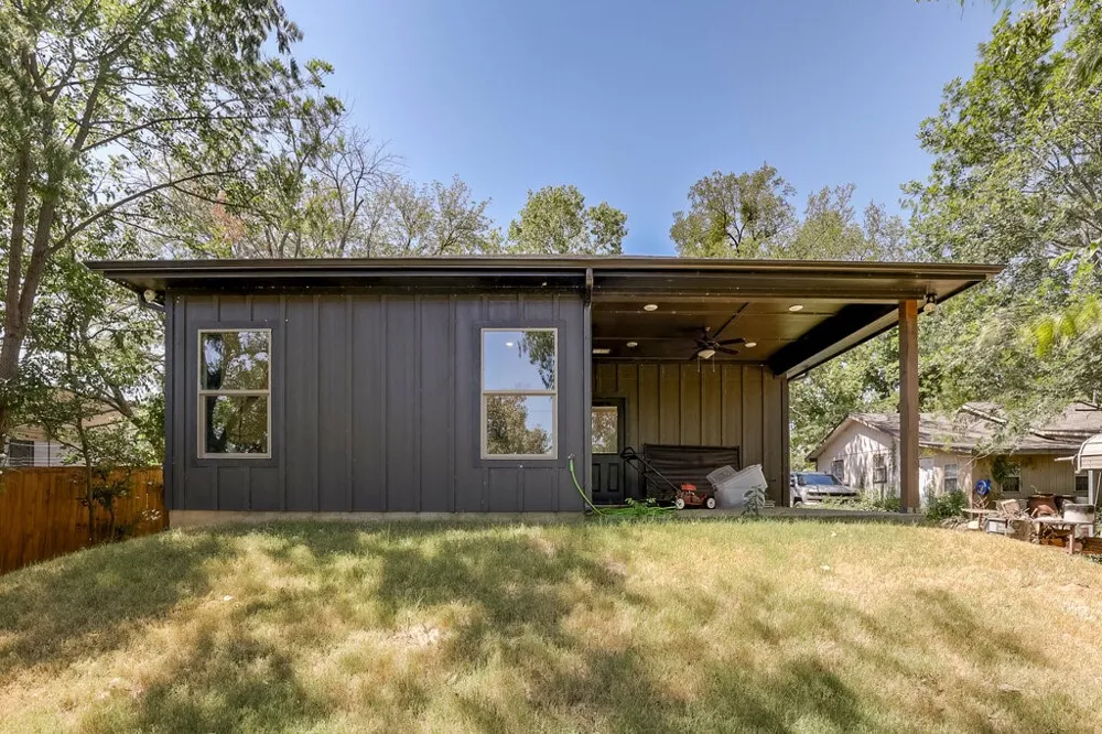 305 W 5th Street Maypearl, TX 76064