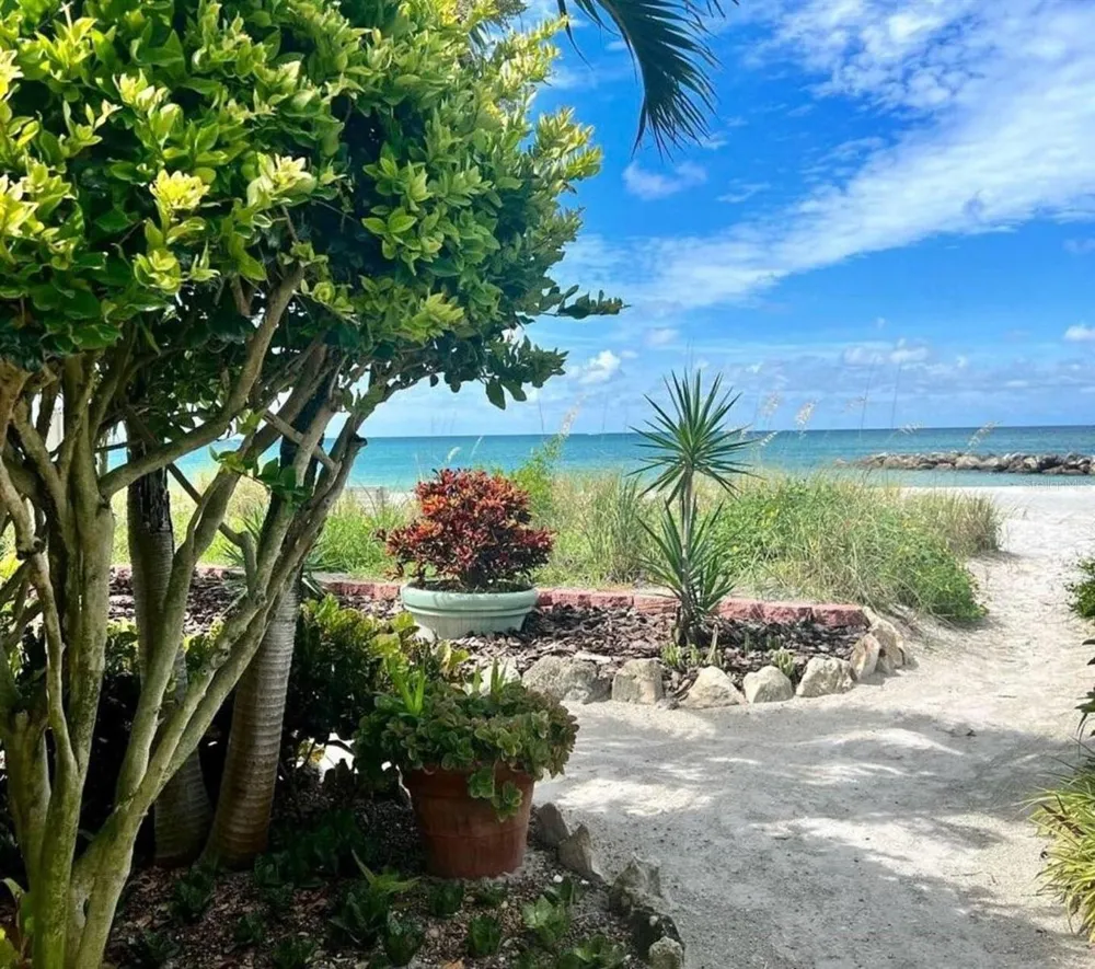 680 71ST AVENUE #8 St Pete Beach, FL 33706
