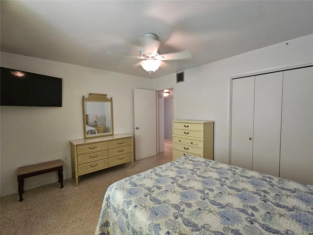 1703 AMHURST CIRCLE Sun City Center, FL 33573