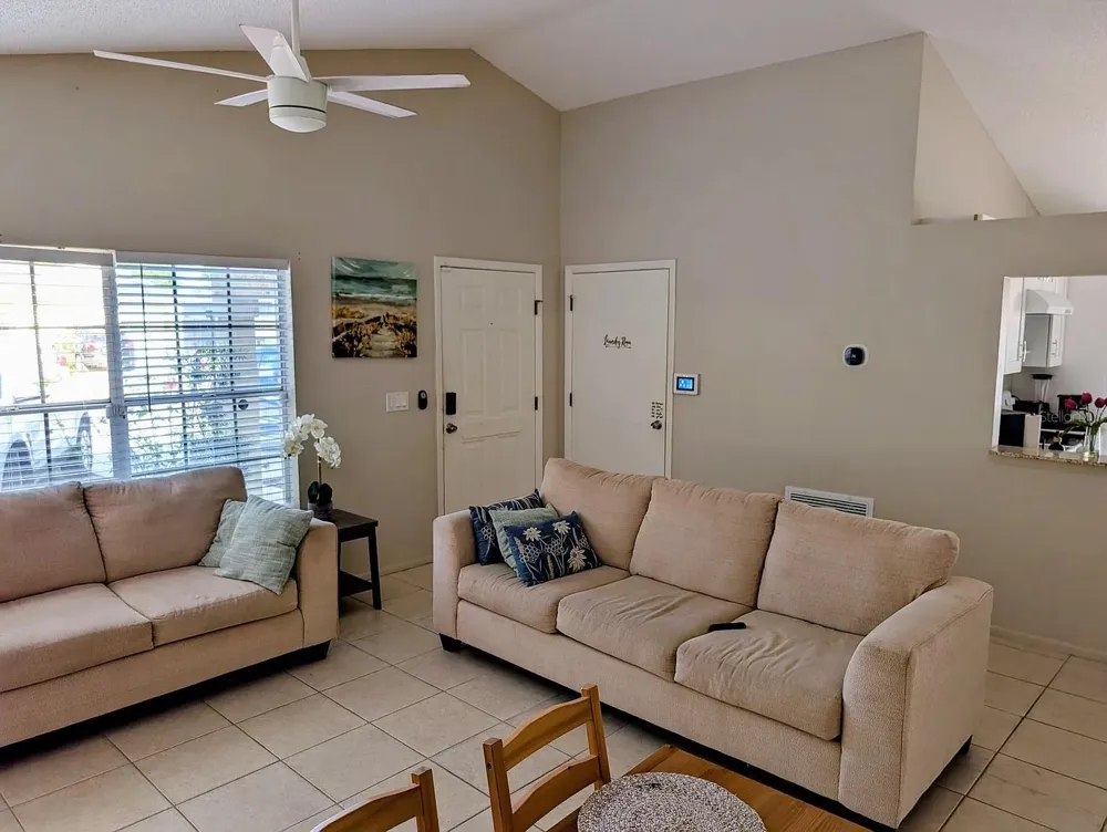 1083 SNEAD AVENUE Sarasota, FL 34237