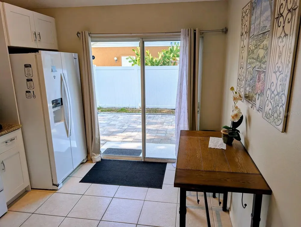 1083 SNEAD AVENUE Sarasota, FL 34237