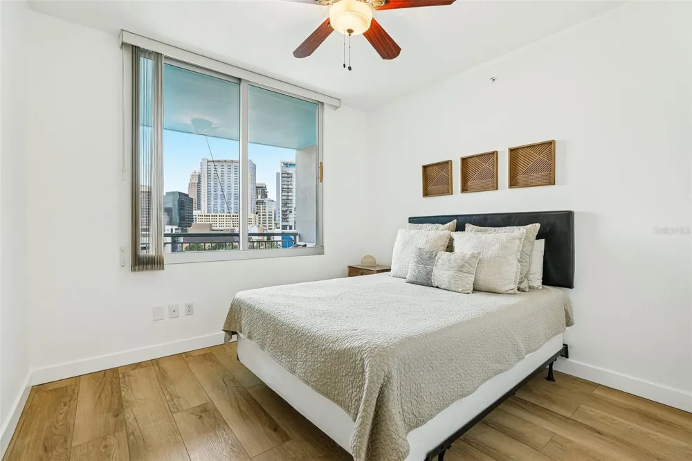 322 E CENTRAL BOULEVARD #806 Orlando, FL 32801