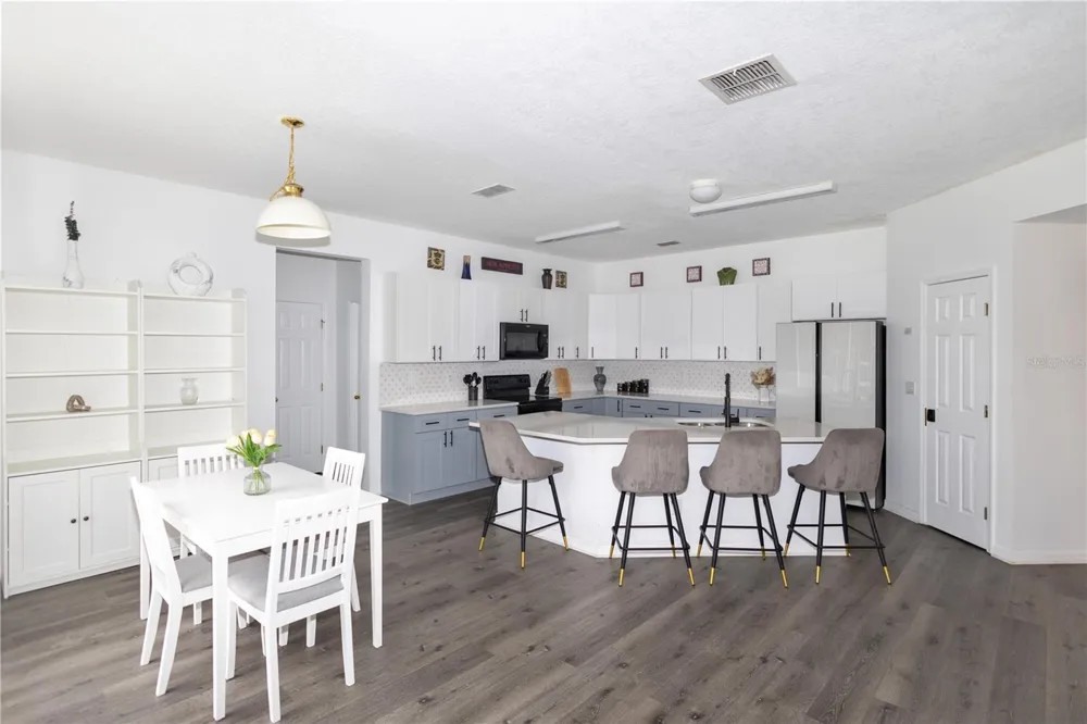 625 KETTERING ROAD Davenport, FL 33897