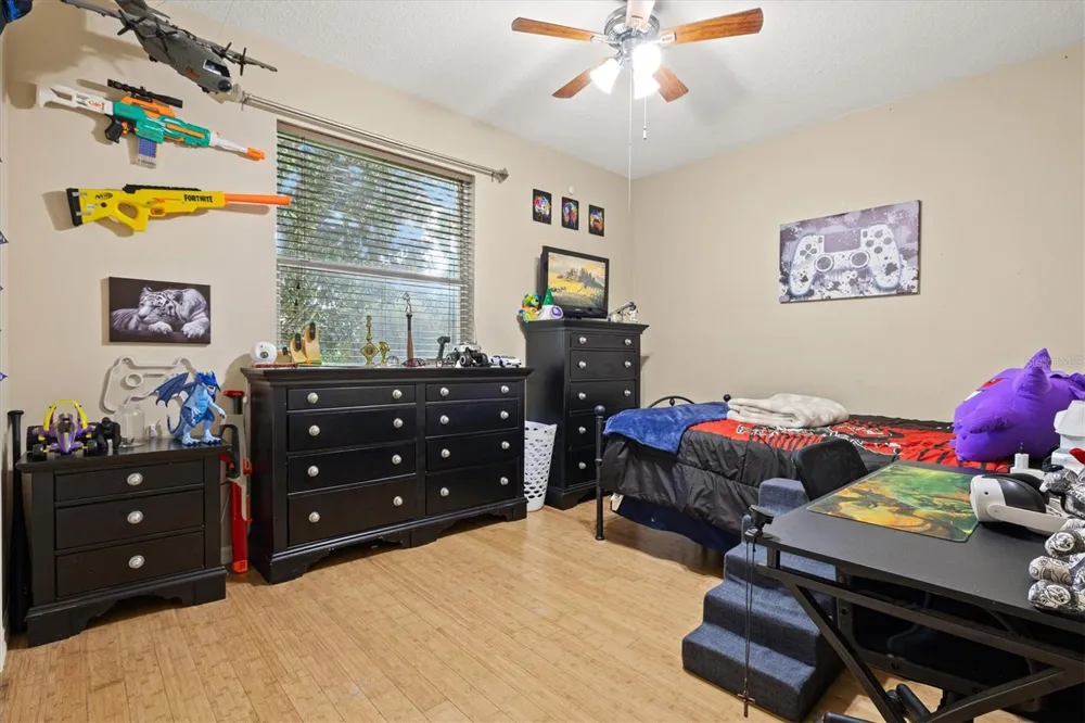 6252 DONNINGTON COURT Sarasota, FL 34238