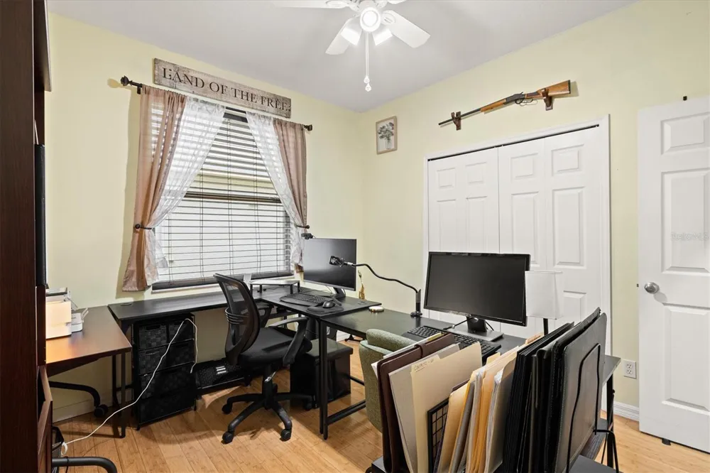 6252 DONNINGTON COURT Sarasota, FL 34238