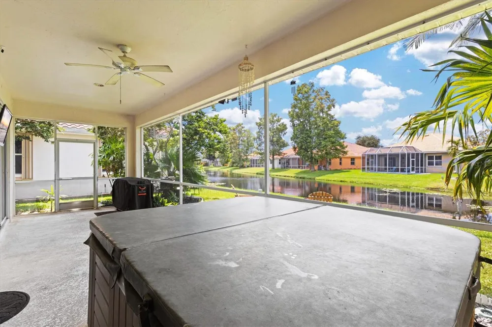 6252 DONNINGTON COURT Sarasota, FL 34238