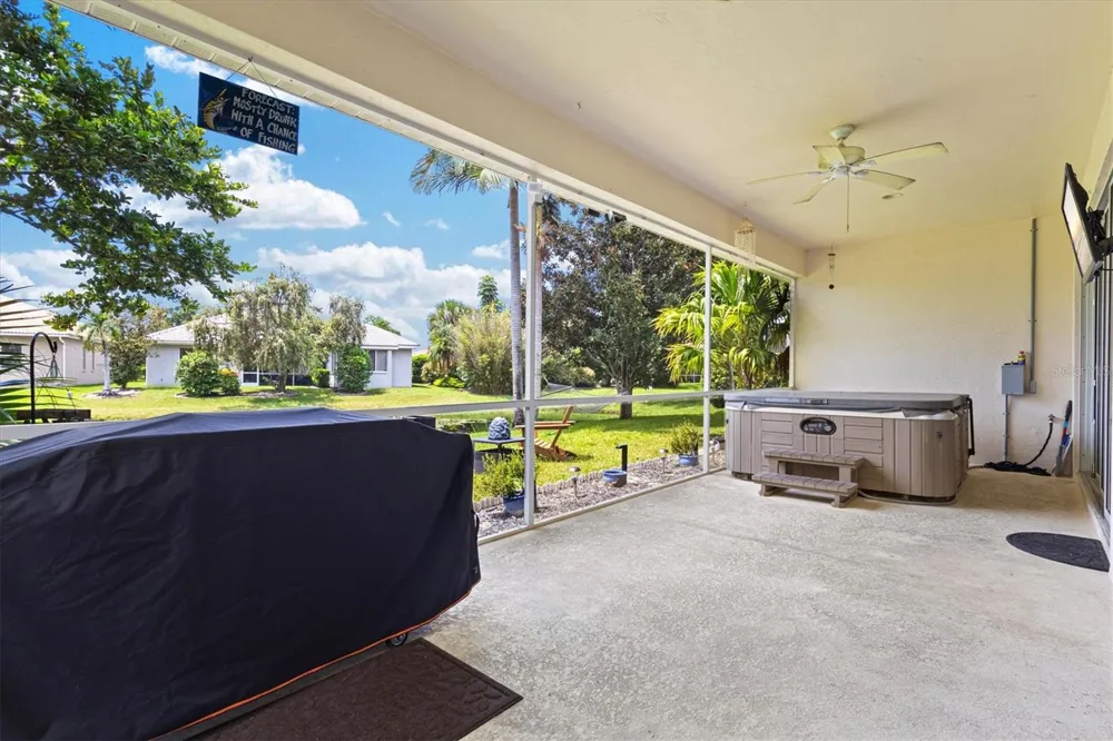 6252 DONNINGTON COURT Sarasota, FL 34238
