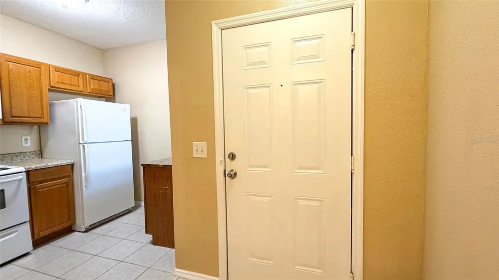 9523 GROVEDALE CIRCLE #101 Riverview, FL 33578