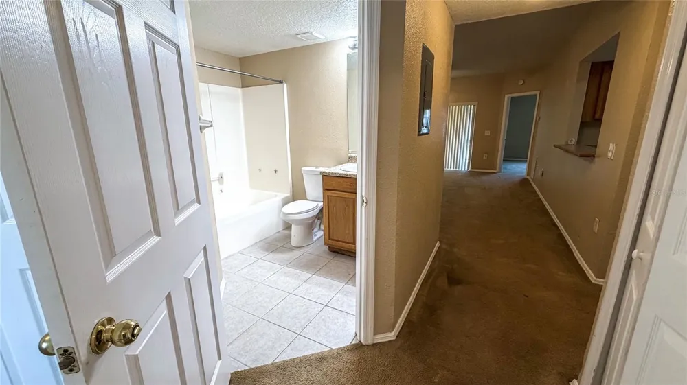 9523 GROVEDALE CIRCLE #101 Riverview, FL 33578