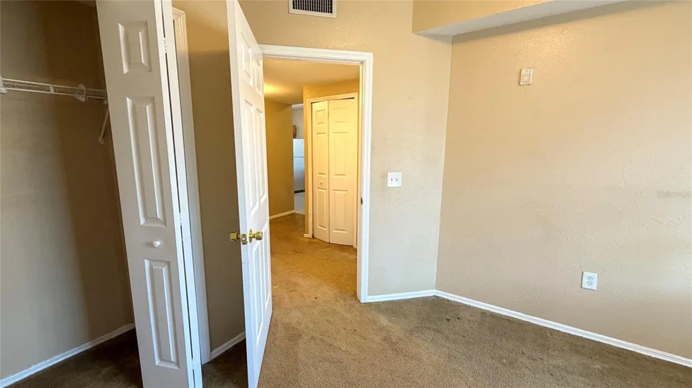 9523 GROVEDALE CIRCLE #101 Riverview, FL 33578