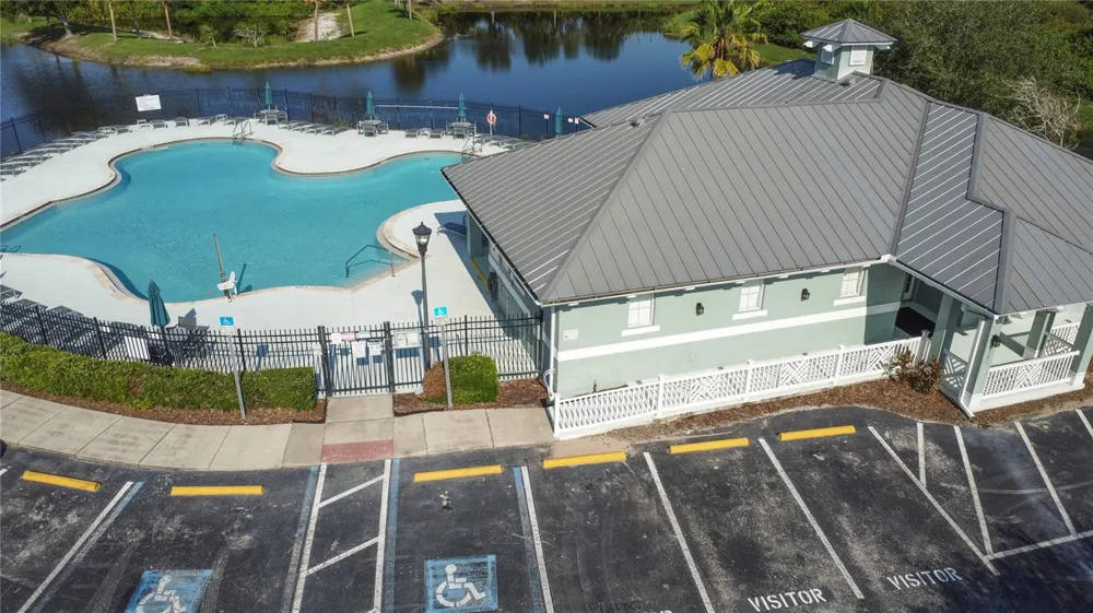 9523 GROVEDALE CIRCLE #101 Riverview, FL 33578