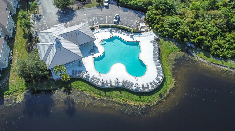 9523 GROVEDALE CIRCLE #101 Riverview, FL 33578