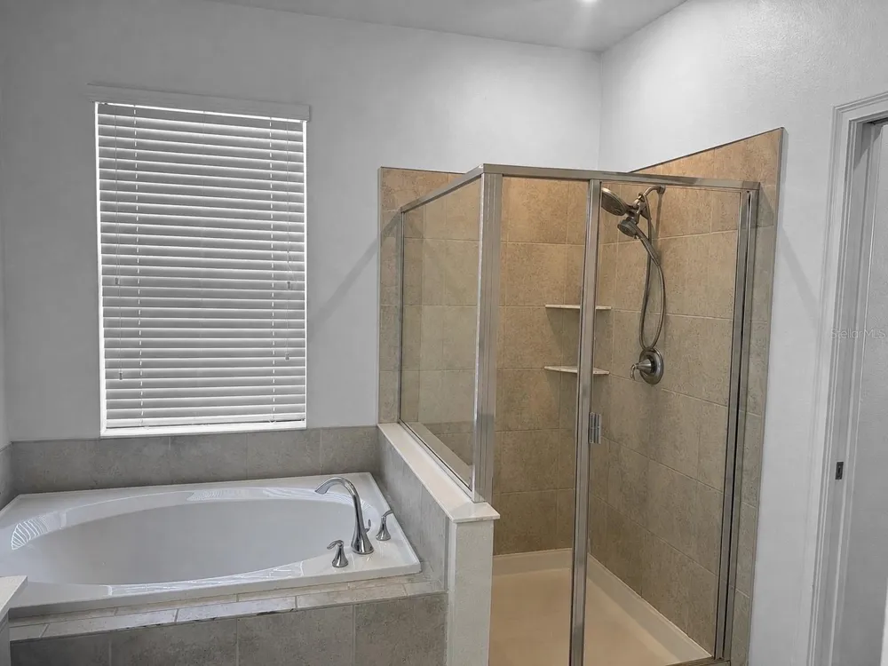 8990 AZALEA SANDS LANE Davenport, FL 33896