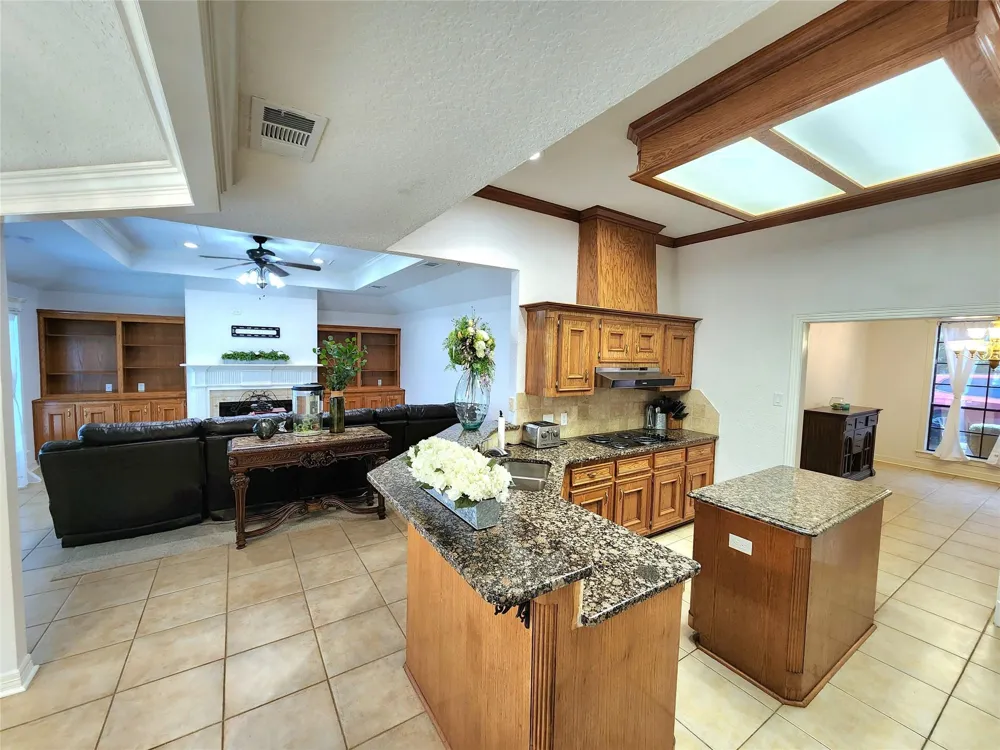 104 Portulaca Street Lake Jackson, TX 77566